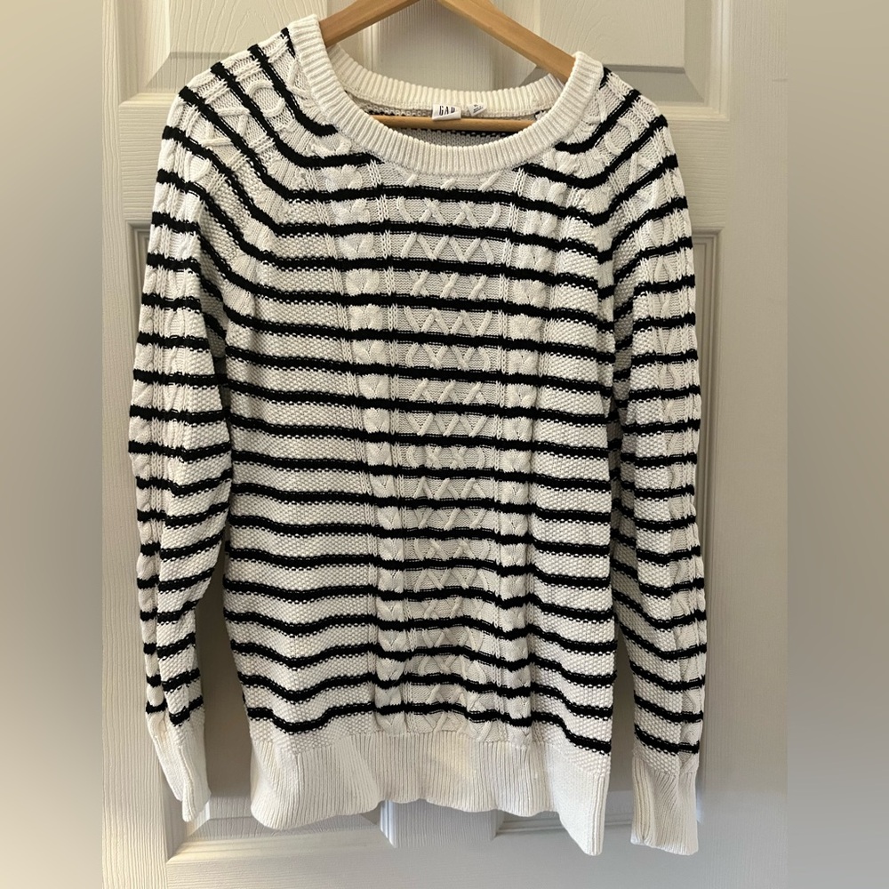 Gap partial cable knit sweater